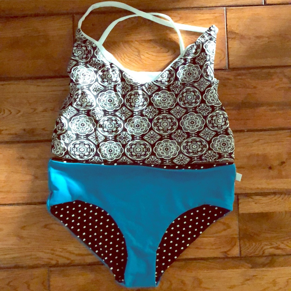 Bellapia swim